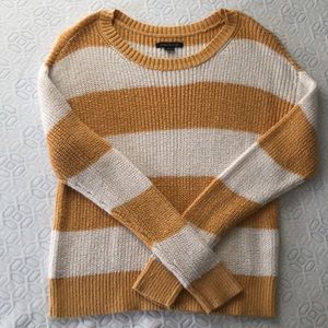 Very cozy American Eagle Sweater